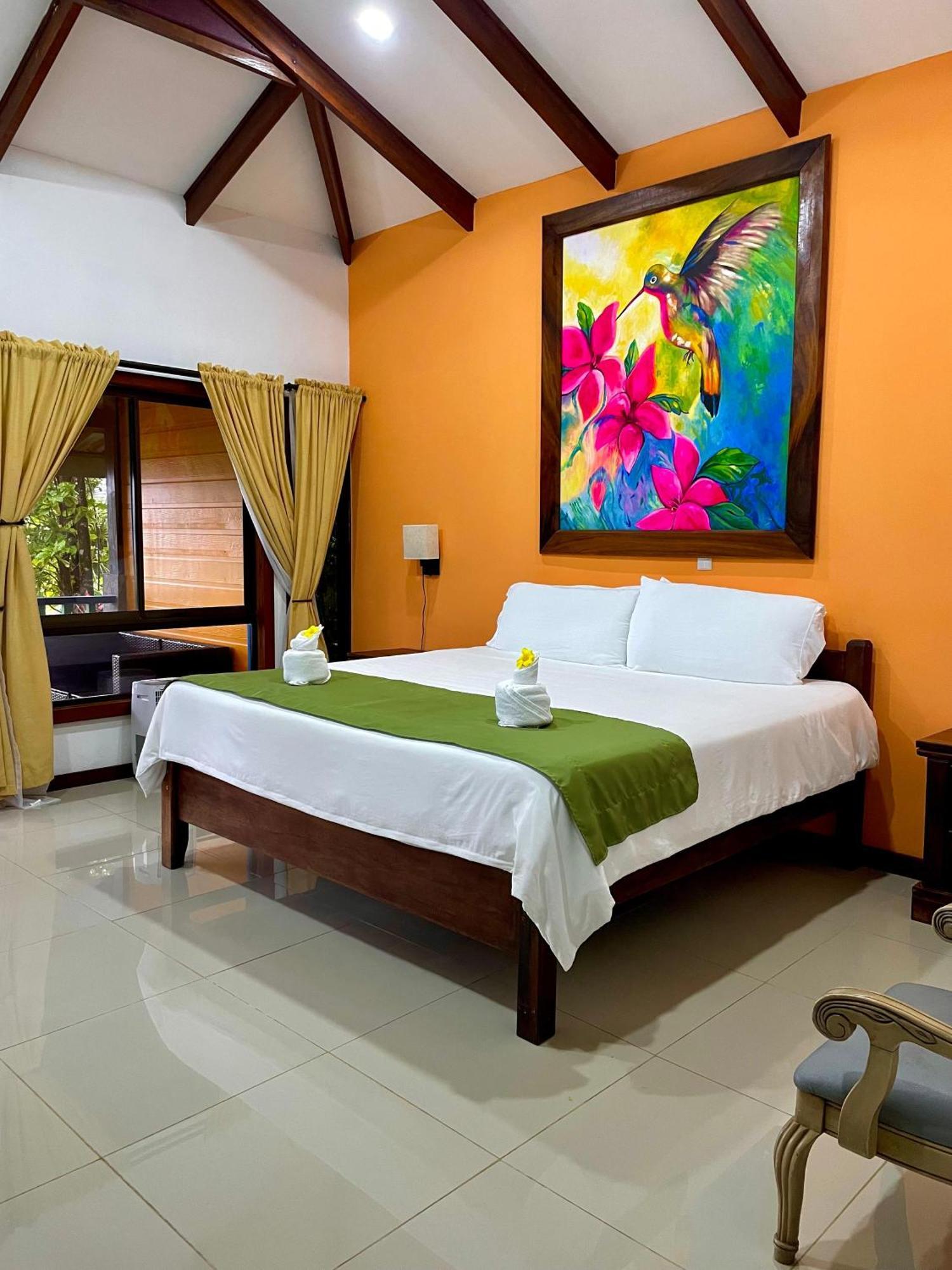 Heliconias Rainforest Lodge Bijagua Ngoại thất bức ảnh